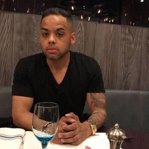 Meet your Posher, Ian